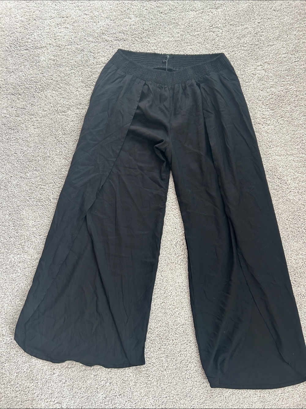 Raviya Black Wide-Leg Smocked-Waist Pants open at legs mid way not see through